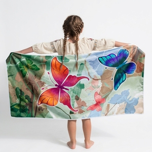 Serviette de plage imprimée réactive avec un design personnalisé et des couleurs vibrantes - Product Image 3