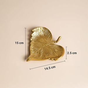 Bandeja Decorativa de Aluminio Dorado con Forma de Hoja en Relieve para Decoración del Hogar, Centro de Mesa, Regalo - Product Image 3