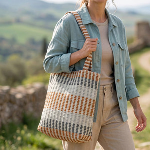 กระเป๋าผ้าทอมือลายทางสไตล์วินเทจ  กระเป๋าสะพายไหล่ทอมือลายทางสำหรับผู้หญิง ใช้ได้ทุกวัน เหมาะสำหรับไปตลาด - Product Image 6