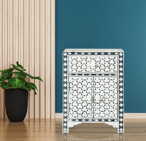 Mesita de noche con incrustaciones de hueso con diseño de estrellas, disponible a precios de mayorista en cada palabra clave, con un estilo clásico marroquí. - Product Image 2