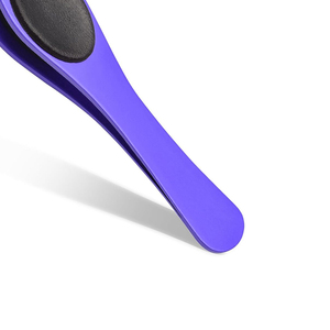 Pince à épiler professionnelle OEM pour le modelage des sourcils, en acier inoxydable, manche violet, design confortable, outil d'épilation des poils du visage, outils de salon de beauté - Product Image 4