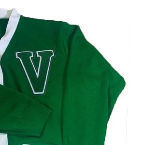 Crea tus propios suéteres de lana/cachemira personalizados de primera calidad con cuello en V y logotipos de hermandades/fraternidades/escuelas/colejos y universidades - Product Image 4