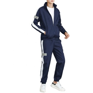 ชุดวอร์มกันลมน้ำหนักเบาเป็นมิตรกับสิ่งแวดล้อมสำหรับฤดูหนาว ขายส่งปี 2026 ชุดลำลองสไตล์สตรีทสำหรับผู้ชาย - Product Image 4