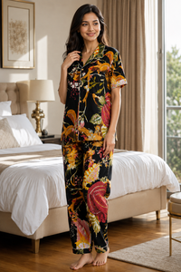 Conjunto de Pijama de Algodón 100% con Estampado Floral para Mujer, Conjunto de Pijama Premium con Botones, Ropa de Dormir de Manga Corta - Product Image 2