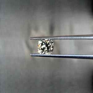 Diamant de laboratoire HPHT CVD taille coussin, couleur DEF, pureté VVS1, certifié IGI, pierre précieuse en vrac pour bague de fiançailles, vente en gros - Product Image 3