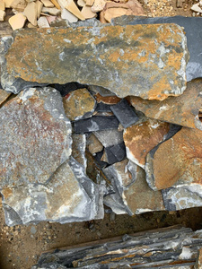 Piedra de Pizarra Multicolor de Vietnam – Piedra Natural para Revestimiento Decorativo de Paredes, Fachadas y Pilares - Product Image 1