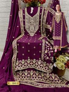 Qunoot Closet Ropa formal lista para el invierno Bordado Chinon Shalwar Kameez Set Diseños étnicos modernos Elegante Top indio Dupatta - Product Image 2