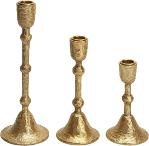 Porte-bougies coniques martelés dorés, chandelier vintage, support à bougies décoratif en métal texturé, bougeoir antique doré - Product Image 1