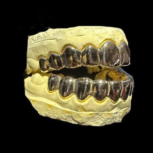 Grillz de Hip Hop Personalizados, Dientes de Plata 925 con Diamantes Cultivados en Laboratorio, Juego de Grillz para Dientes Superiores e Inferiores - Product Image 2