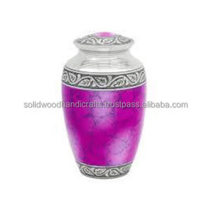 Urnes décoratives en laiton pour adultes Urnes faites à la main pour urnes funéraires masculines et féminines Urnes funéraires de haute qualité - Product Image 3