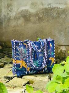 Bolso de Hombro Acolchado de Terciopelo Personalizado de Última Tendencia para Mujer, Bolsos de Diseño para Mujer, Bolso Tote para la Playa y Compras - Product Image 4