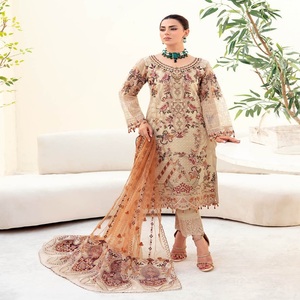 Luxe Ramsha Vol M-9 Brodé Lehnga Choli Pakistanais Robe De Mariée Organza Collection Fête Porter Toute Vente Indien Pakistanais - Product Image 1