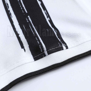 Material transpirable, ajuste cómodo, diseñado para práctica diaria y partidos, juego activo, uniforme de fútbol ligero. - Product Image 3