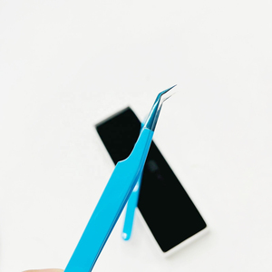 Ensemble de pinces à épiler professionnelles de qualité supérieure, personnalisées, en acier inoxydable, avec poignée confortable et pointe lisse, pour extensions de cils, longueur 12 mm - Product Image 2