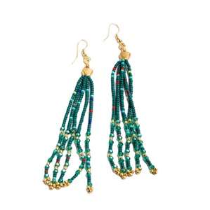Boucles d'oreilles à pompons perlés personnalisées pour filles, élégantes, brodées à la main avec des perles de rocaille, pour les fêtes - Product Image 3