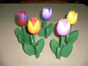 ทิวลิปเพลย์ซาวด์ ของตกแต่งบ้านทำมือจากไม้กระถินณรงค์ ดีไซน์โรแมนติก ขัดเงาอย่างประณีต ความยาว 37 ซม. น้ำหนักเบา 50 กรัม เหมาะสำหรับเป็นของขวัญ - Product Image 3