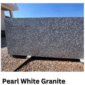 Losa de Granito Blanco Resistente y a Prueba de Intemperie con Acabado Flameado para Caminos Exteriores y Bordes de Piscinas - Product Image 5