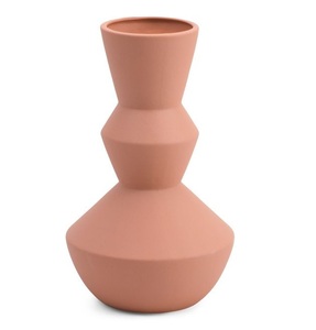 Vase géométrique abstrait, fait main, finition mate, poterie rose terreux, vase décoratif d'art contemporain, vase à fleurs pour hôtel, bureau - Product Image 1