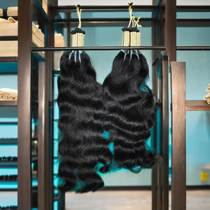 Cheveux humains indiens 100 % non traités pour tissage. Cheveux à double trame de qualité supérieure, vendus par un seul fournisseur, très demandés. - Product Image 3