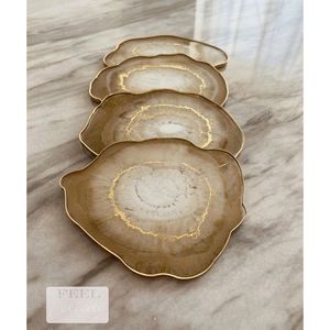 Oval and Round Resin Coasters for Luxury Home Decor Elegant <b>Beverage</b> <b>Serving</b> <b>Sets</b> - Product Image 2