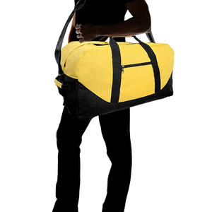 Customized Premium Quality Comfortable Waterproof <b>Large</b> Capacity Unisex Gym Duffle Bag New Design Polyester Lining Solid Pattern - Product Image 4