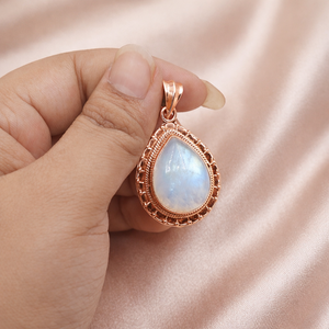 จี้รูปหยดน้ำมูนสโตนธรรมชาติ เงินแท้ 925 งานแฮนด์เมด ดีไซน์คลาสสิก ของขวัญเครื่องประดับสำหรับผู้หญิง ผู้ชาย และทุกเพศ - Product Image 3