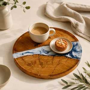 Bandeja de Servir Moderna de Madera y Resina Epoxi con Elegantes Asas Metálicas, Hecha a Mano, Decorativa para Desayuno, Té y Bocadillos - Product Image 5