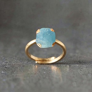 Bague ajustable en cristal de saphir brut naturel non taillé de la marque Ratnarachit, plaquée, directement de l'usine - Product Image 2