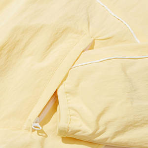 Chaqueta de Nailon con Logotipo Bordado Personalizado, Cortavientos, con Contraste de Color, Diseño de Parches, Ligera e Impermeable - Product Image 5