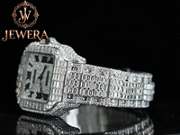 Montre en acier inoxydable argenté Mossinate de haute qualité avec diamants véritables et verre intemporel – un bijou de luxe durable pour tous.