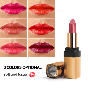 ลิปสติกเนื้อกำมะหยี่ 6 เฉดสี ติดทนนาน ให้ความชุ่มชื้น สีสวยแบบซาติน พร้อมกล่องสีทองสุดหรู - Product Image 4