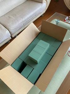 Espuma Floral Premium Verde Húmeda y Seca para Arreglos Florales Frescos, Alta Absorción, Larga Duración, Navidad, Graduación - Product Image 4