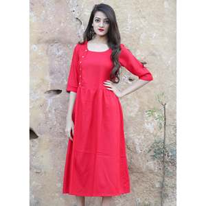 Robe Courte Rouge Col Carré Respirante Élément de Mode Simple Silhouette Ample Taille Naturelle Taille XS pour Occasions Quotidiennes - Product Image 1