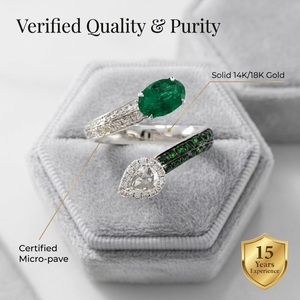Bague Bypass en Or Blanc 18K avec Émeraude Ovale et Diamant Poire, Halo Vert Intense, Bijoux de Mariée Sur Mesure pour Cadeau d'Anniversaire - Product Image 3