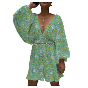 Precio de fábrica al por mayor: Vestido de algodón con cuello en V profundo y mangas farol, estampado a mano, telas de algodón de gran venta para vestidos casuales. - Product Image 1