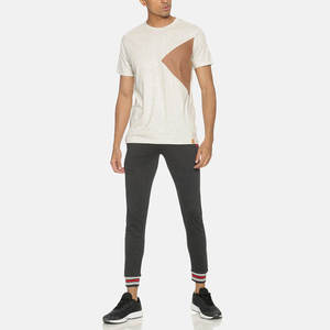 T-shirt décontracté pour homme, style personnalisé, nouveau design, prix de gros abordable, best-seller, en vente - Product Image 4