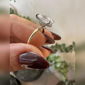 Anillo de Diamante Ovalado de 3 Quilates Cultivado en Laboratorio, en Oro de 9K, 14K o 18K, para Mujer, Regalo de Lujo Perfecto para Compromiso, Boda o Aniversario - Product Image 6
