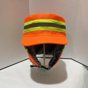 Chapeau d'hiver chaud réfléchissant haute visibilité avec cache-oreilles, coupe-vent, doublure en fausse fourrure, pour le sport et la sécurité, unisexe, pour temps froid - Product Image 3