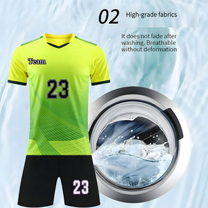 Conjunto de Uniforme de Fútbol para Hombre, Colores Personalizables, Resistente al Agua, Secado Rápido, Antibacteriano - Product Image 4