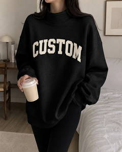 Sweat-shirt confortable à col montant en mélange de coton pour femme, style streetwear, coupe oversize, épaules tombantes, manches longues, de la marque EASE WEAR FACTORY - Product Image 1