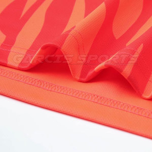 Uniforme de football en tissu doux, design unique, uniforme de football de haute qualité, uniforme de football de couleur unie - Product Image 4