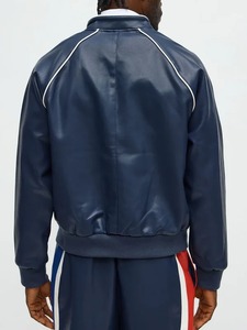 เสื้อแจ็คเก็ตบอมเบอร์หนังเทียมคิงโมโต - Product Image 2