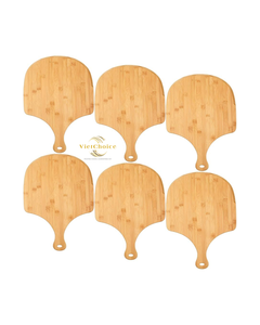 Pala para pizza de madera premium con guía de medidas y diseño de media luna, mango de madera sostenible para herramientas de pizza VIETCHOICE - Product Image 1