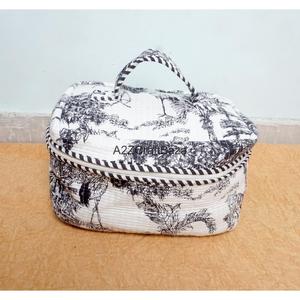 กระเป๋าผ้าฝ้ายแท้ 100% ทำมือ แบบเย็บติดกัน เป็นมิตรกับสิ่งแวดล้อม พร้อมซิป ใช้ได้ทั้งใส่เครื่องสำอางและของใช้สำหรับเดินทาง ชุด 3 ชิ้น - Product Image 3