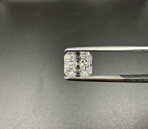 Moissanita Blanca Creada en Laboratorio, 7x9mm, Corte Radiante, DEF VVS, Gema Suelta para Diseño de Anillos y Colgantes - Product Image 1
