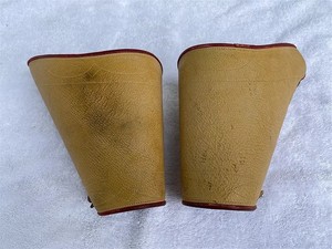 Par de Puños de Cuero Masónicos de Caballero Templario del 19º Distrito, Bordados, Regalia, Superventas, Hechos a Medida, de Alta Calidad - Product Image 4