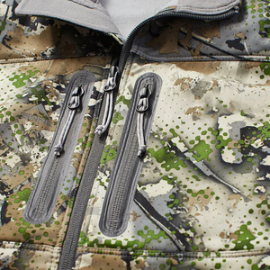 Veste de chasse unisexe d'hiver en gros, multi-poches, imperméable, coupe-vent, respirante, anti-bactérienne, softshell camouflage forêt - Product Image 2