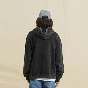 Sudadera con Capucha Oversize Unisex de Algodón Negro Liso, Estilo Casual de Otoño, con Bolsillos y Efecto Lavado Ácido - Product Image 5