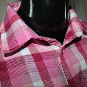 Camiseta de peso pesado de 300 GSM, estilo streetwear, 100% algodón, rosa y blanca, talla americana, estampado completo, URBAN PRODUCTIONS - Product Image 6