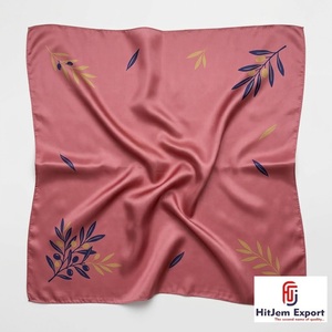 Servicio de Etiqueta Blanca de Alta Calidad para Tejidos de Bufandas Cortas Premium, Fabricante Textil OEM ODM, Productos de Tejido Personalizados de Bali a Bajo Costo - Product Image 2